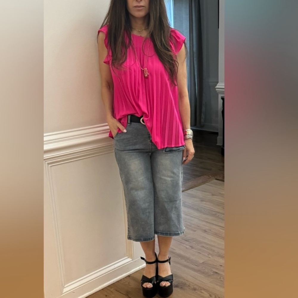 10 Fabulous Pleaded Dress with Ruffled Shoulder